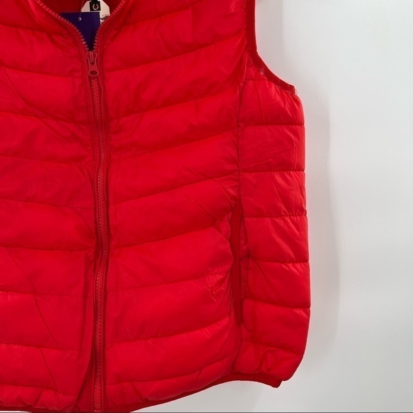 Forever 21 red light puffer vest NWT multiple sizes - Picture 3 of 5